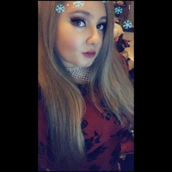 Meet the Posher Other - Meet your Posher, Tina